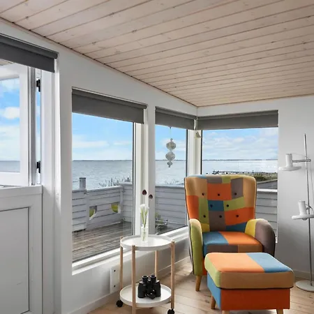 Folkhart - 10m From The Sea By Interhome *
